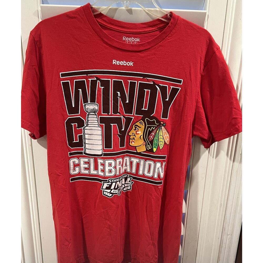 Chicago Blackhawks Windy City Celebration 2015 Stanley Cup T Shirt Adult Medium